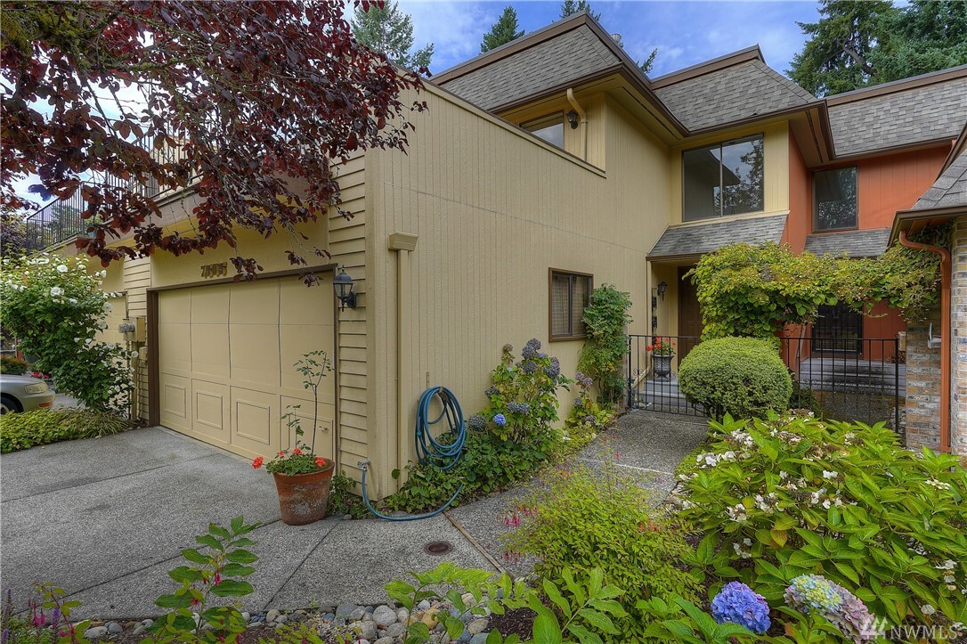 Property Photo: 7505 Zircon Dr SW WA 98498