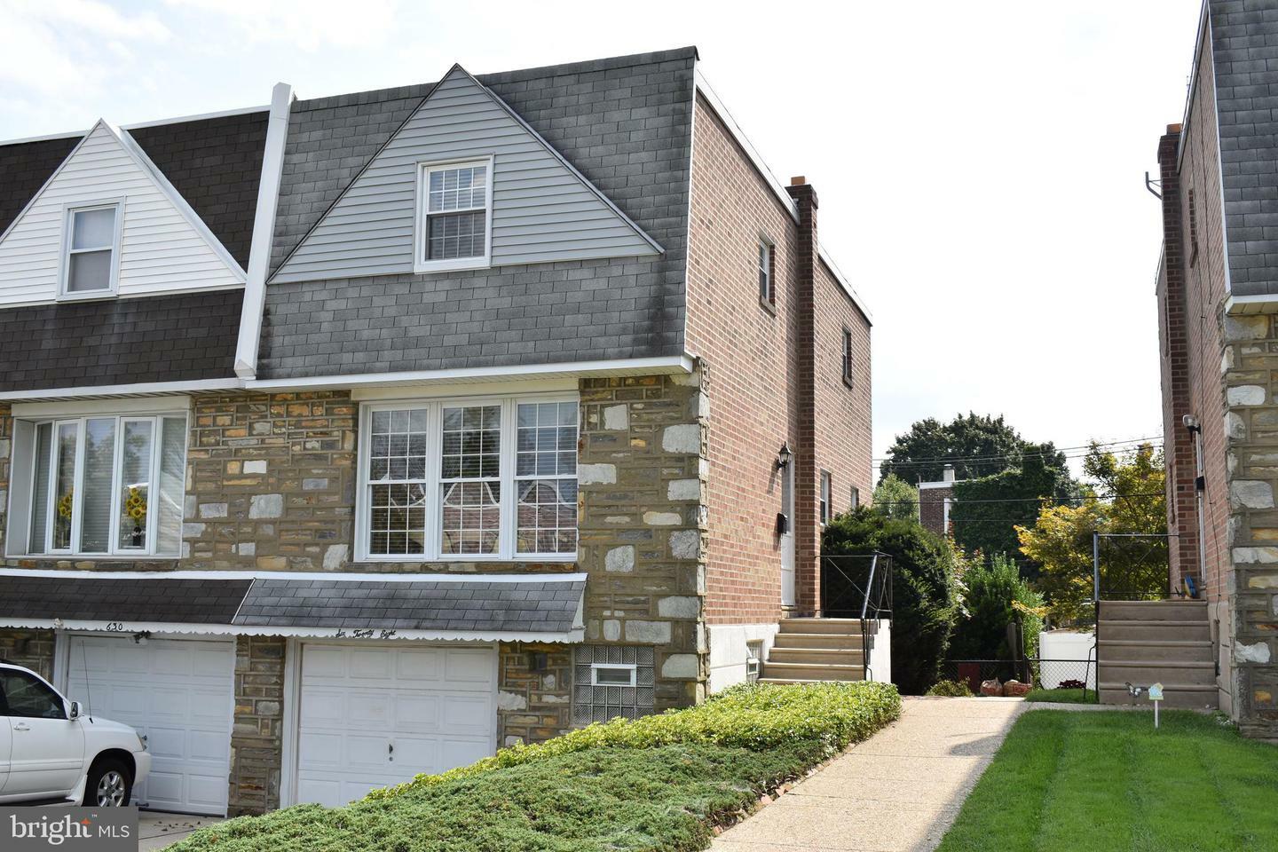 Property Photo:  628 Emerson Street  PA 19111 