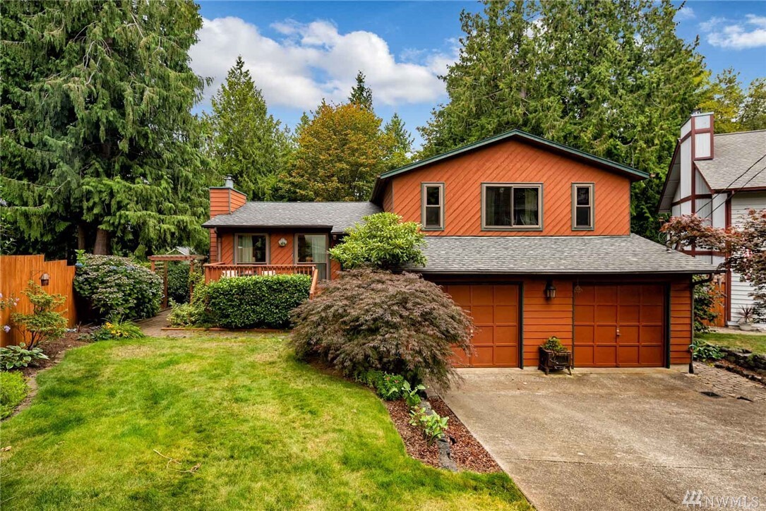 Property Photo: 2048 Tamsen Court NW WA 98370