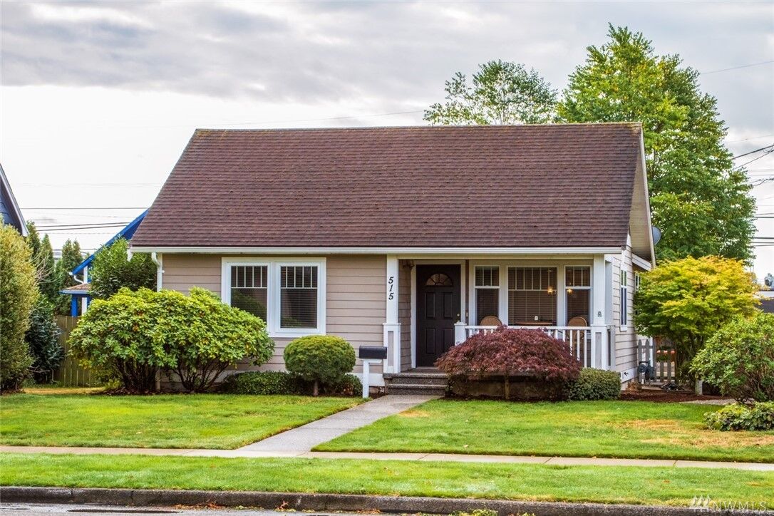 Property Photo: 515 Liberty St WA 98264