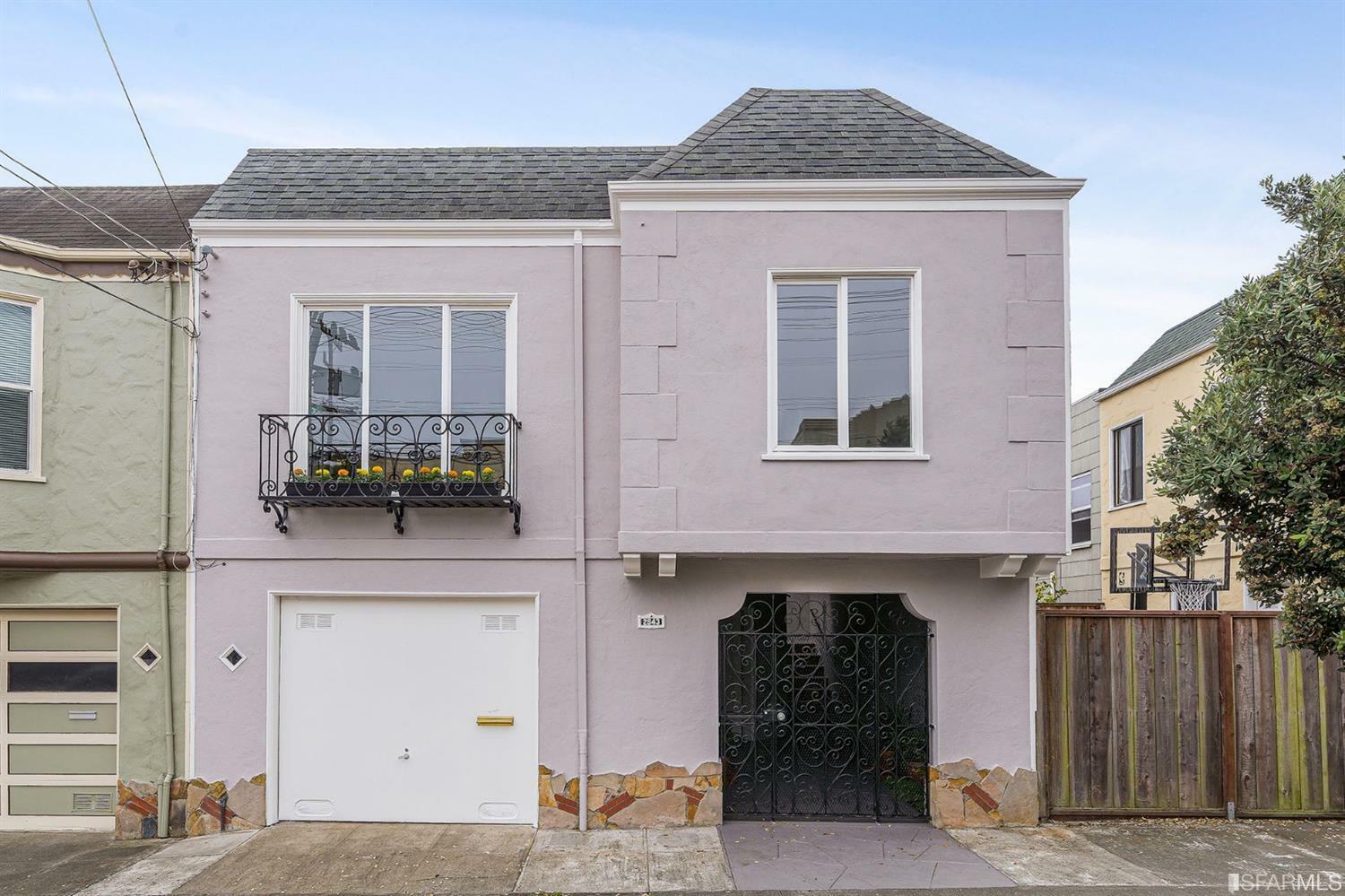 Property Photo:  2843 Balboa Street  CA 94121 