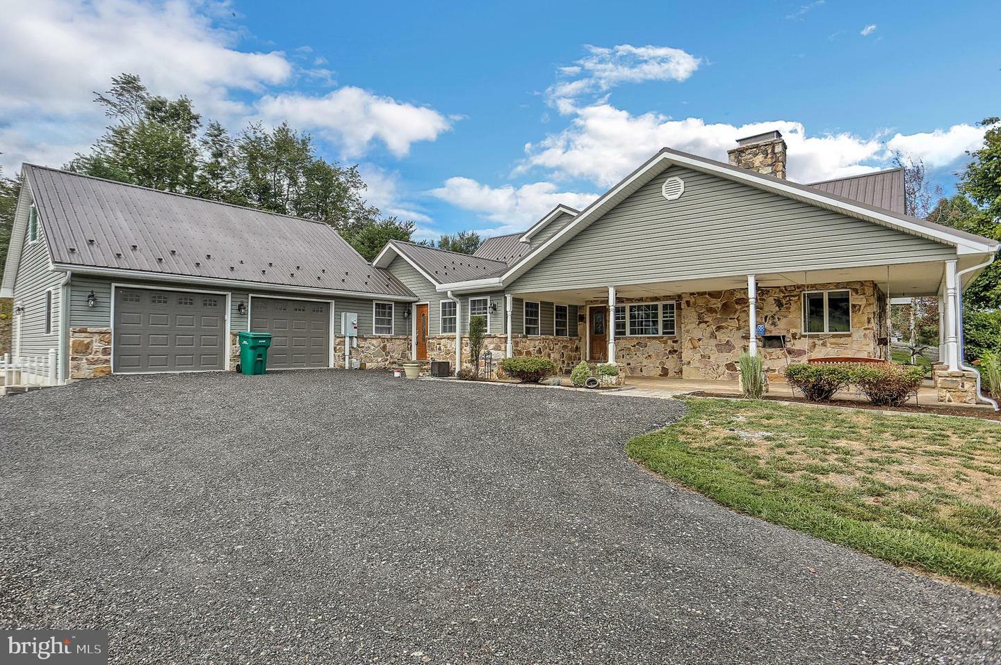 Property Photo:  890 Pisgah State Road  PA 17090 