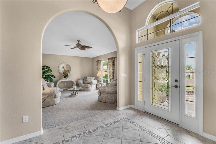 Property Photo: 606 Quail Lake Drive FL 32713