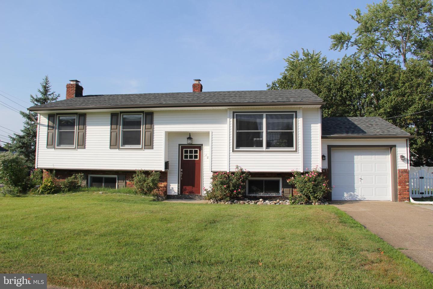 Property Photo: 101 Alliance Street NJ 08097