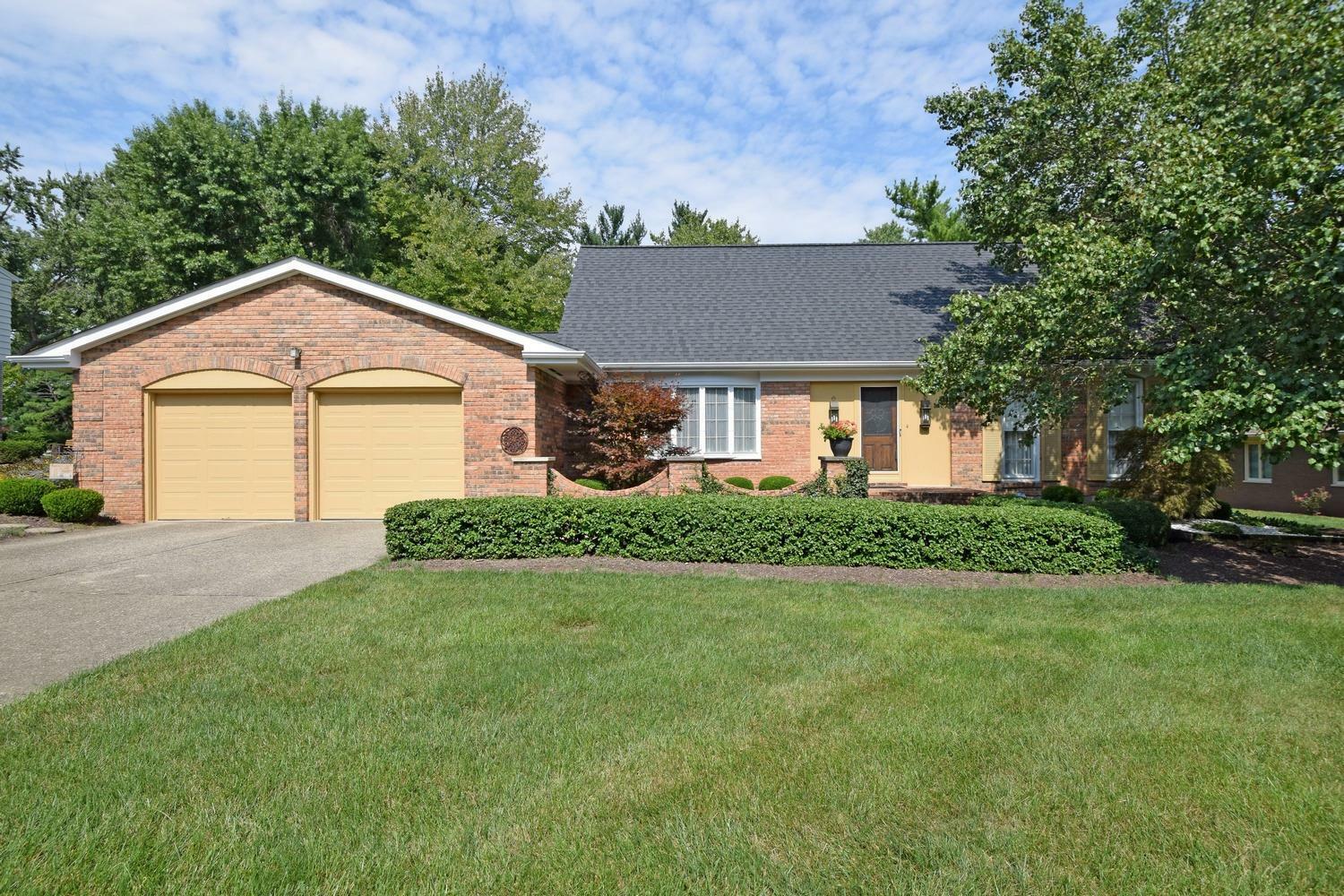 Property Photo:  10263 Lochcrest Drive  OH 45231 