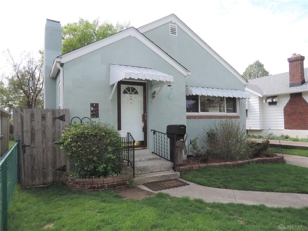 Property Photo: 1905 Coventry Road OH 45420