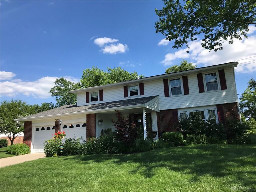 Property Photo:  7018 Woodcroft Drive  OH 45322 