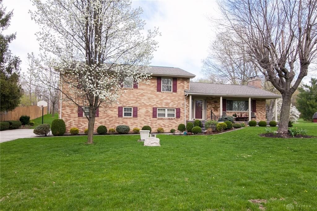 Property Photo:  1849 Mavie Drive  OH 45414 