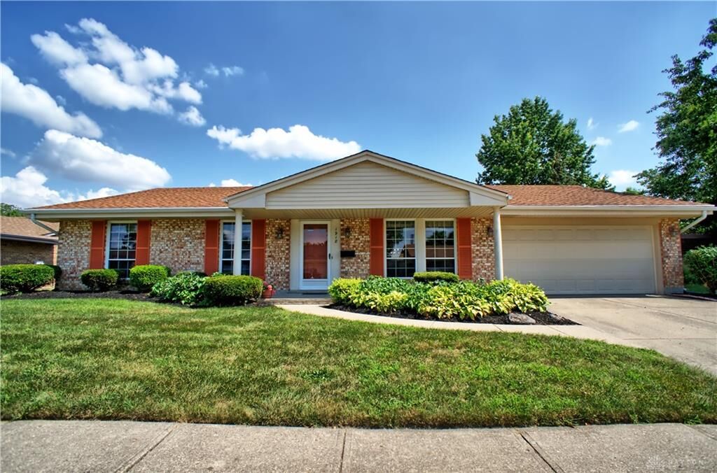 Property Photo:  1918 Sherwood Forest Drive  OH 45342 