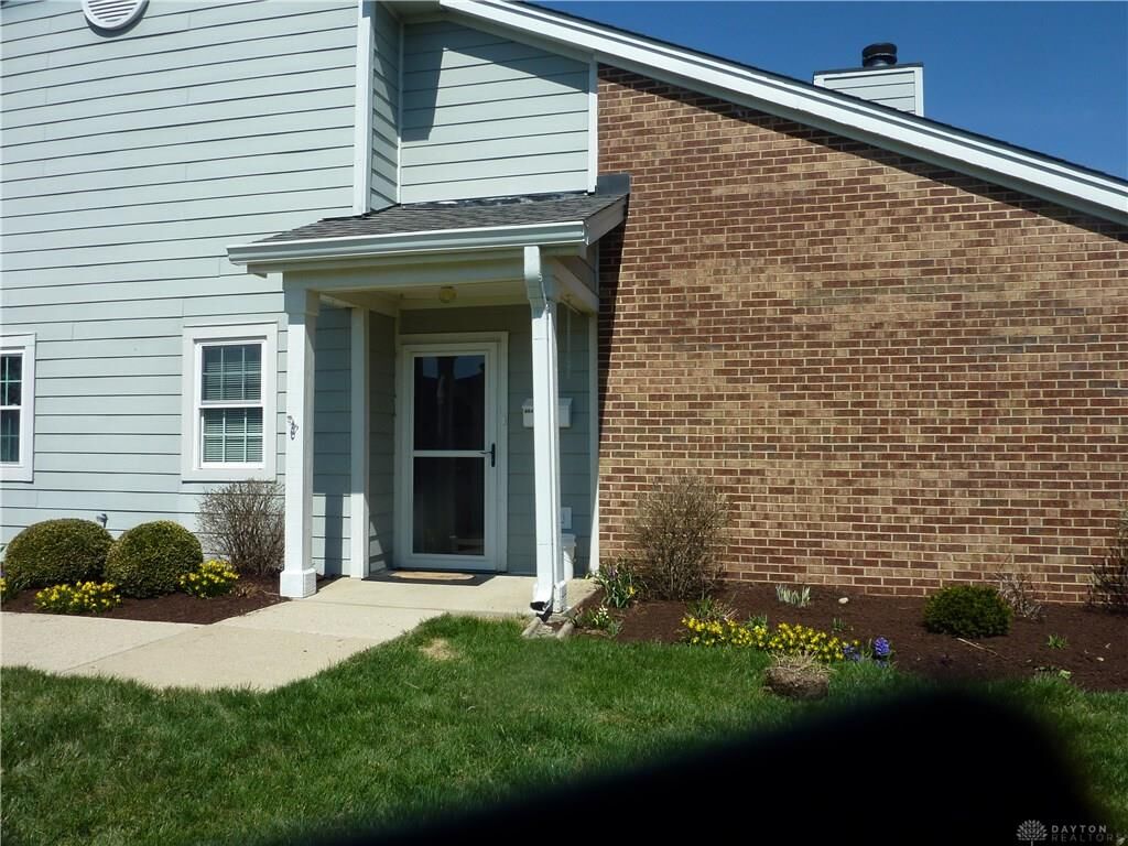 Property Photo: 6647 Brigham Square OH 45459