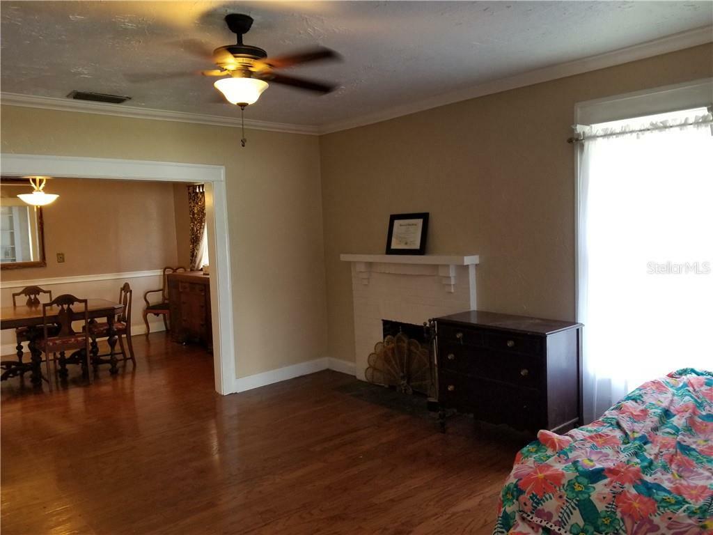 Property Photo:  417 W Effie Street  FL 34266 