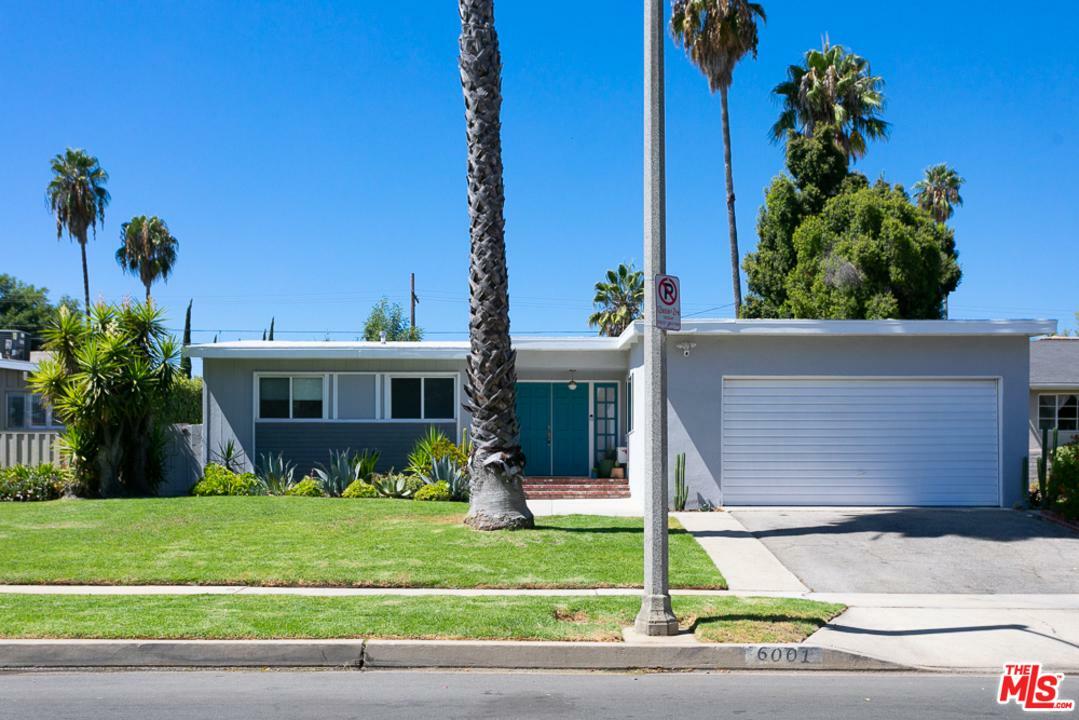 Property Photo: 6001 Babbitt Ave CA 91316