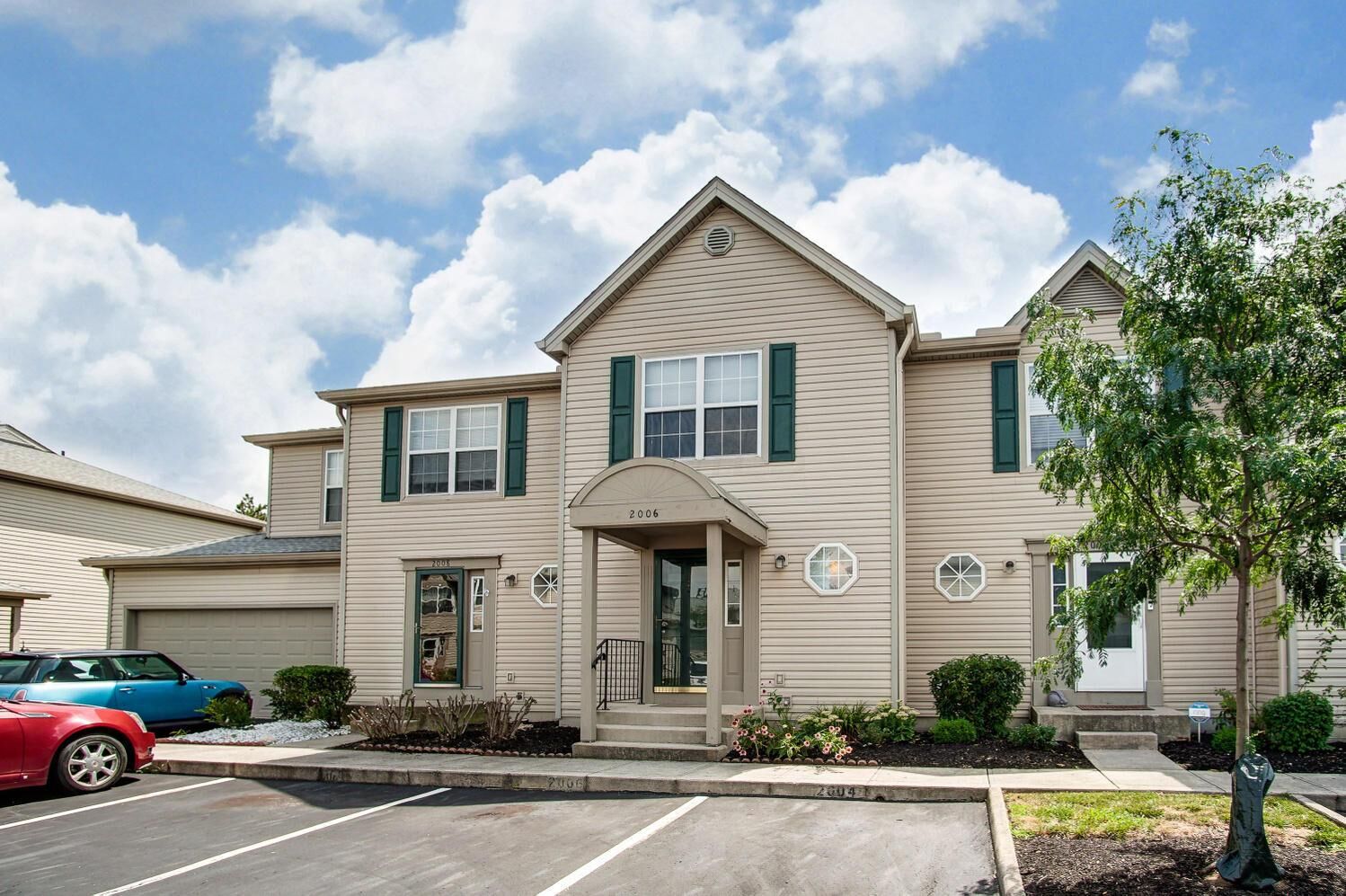 Property Photo:  2006 Jasper Lane  OH 43026 