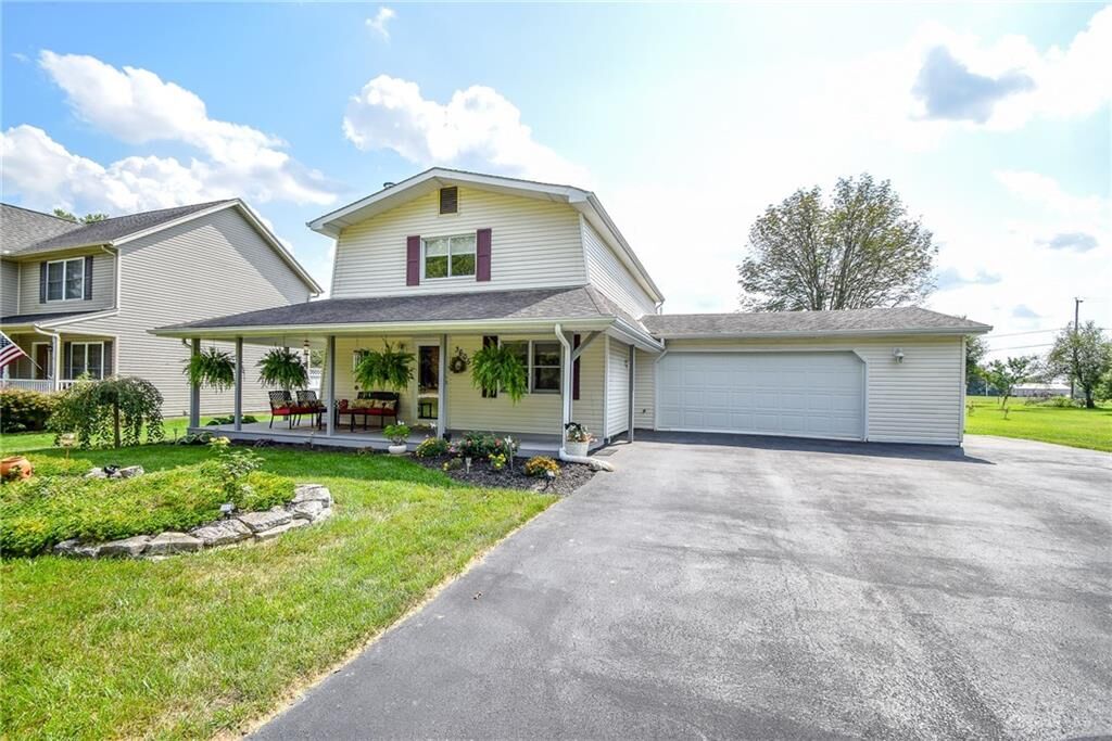 Property Photo: 3605 N Lakeshore Drive OH 45335