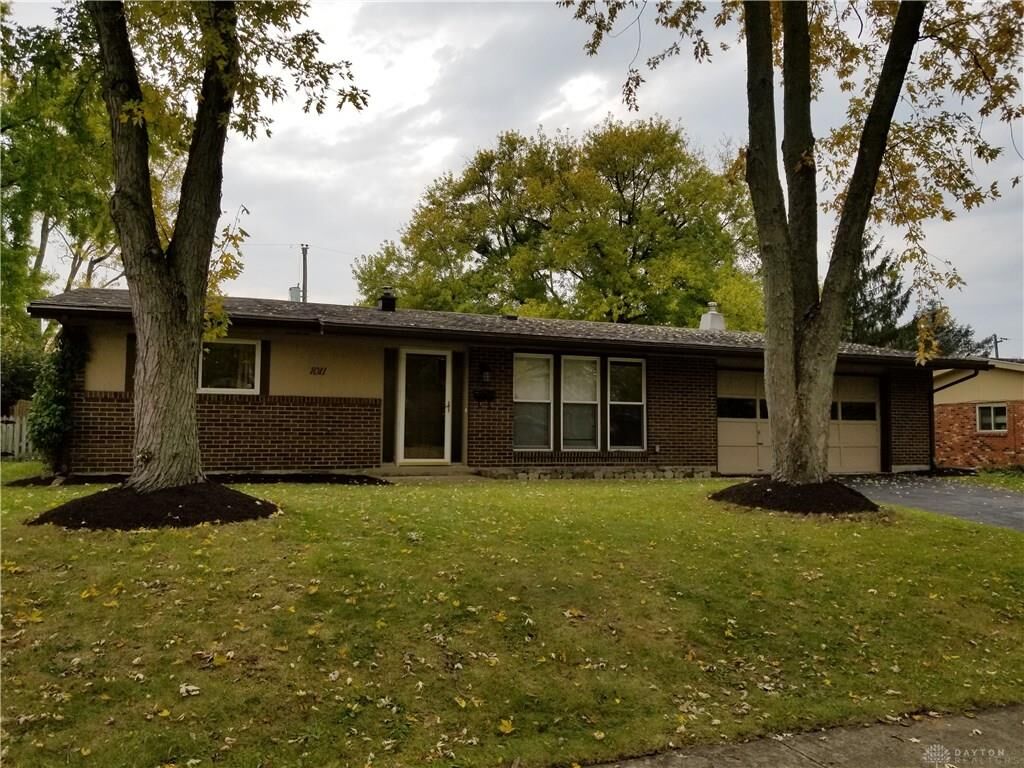 Property Photo: 1011 Derringer Drive OH 45322