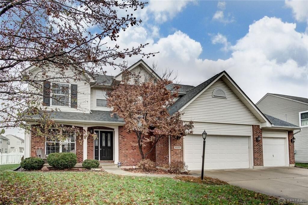 Property Photo: 4895 Summerset Drive OH 45371