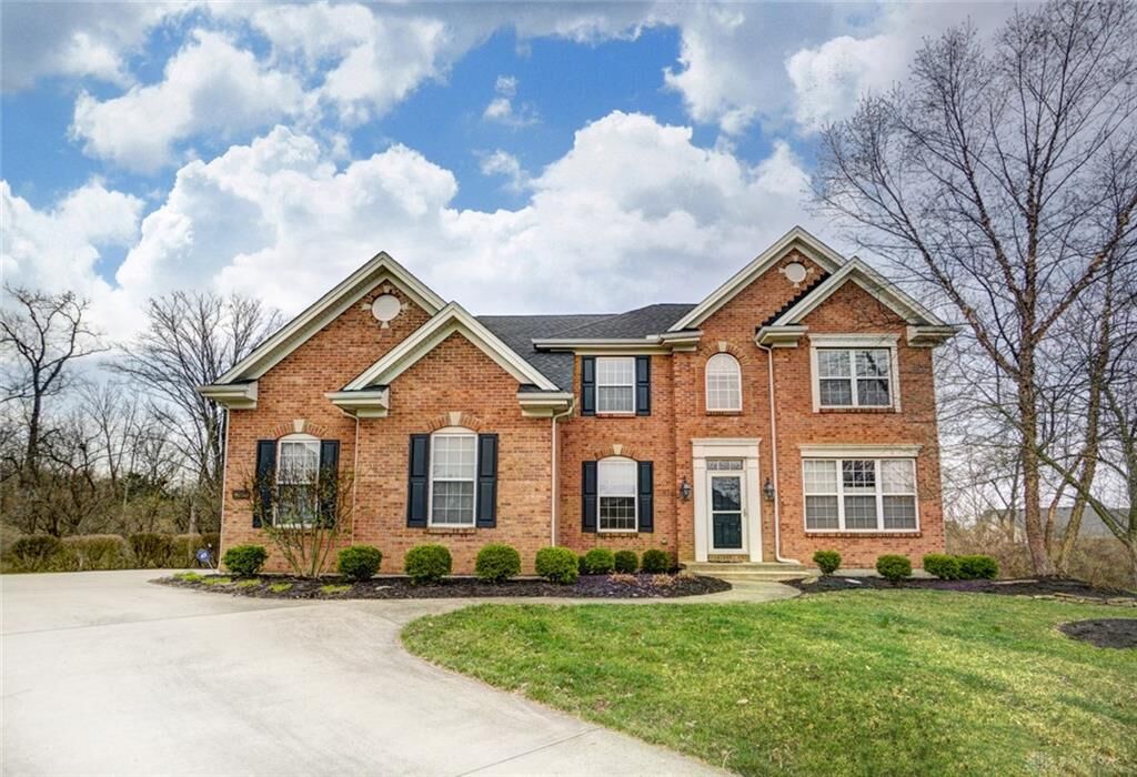 Property Photo: 3266 Lookout Circle OH 45005