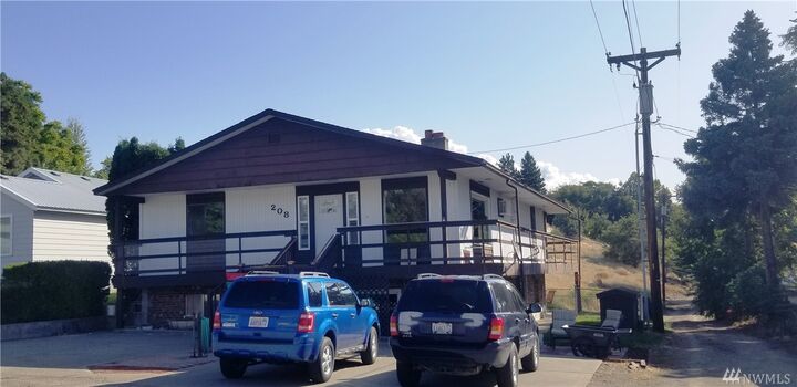 208 Kenwood  Omak WA 98841 photo
