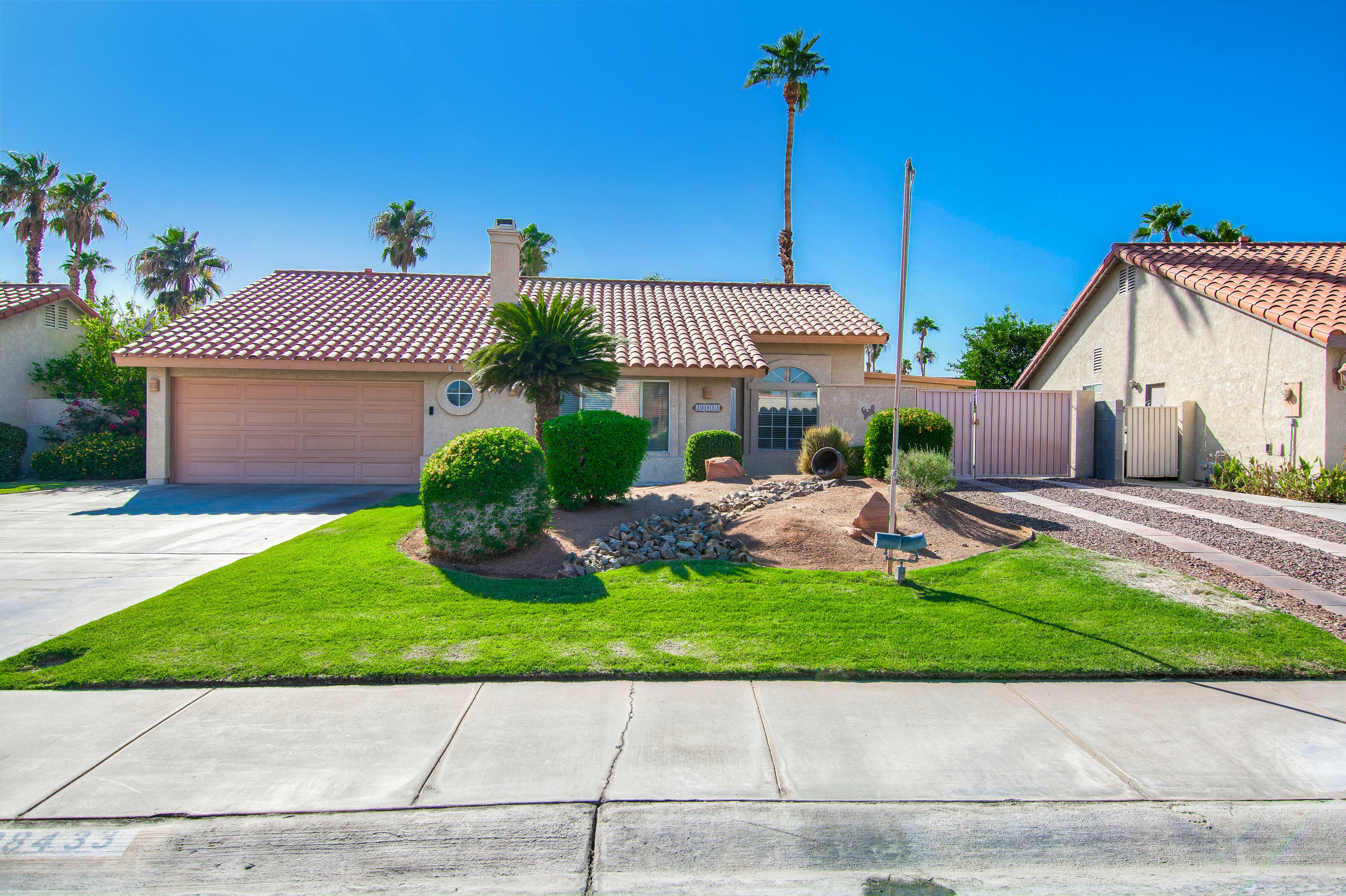 Property Photo:  28433 Avenida Marquesa  CA 92234 