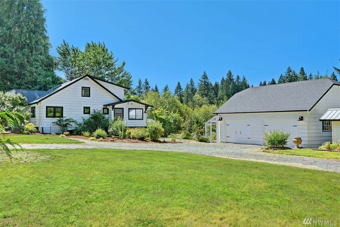 Property Photo: 3920 147th Ave NE WA 98258
