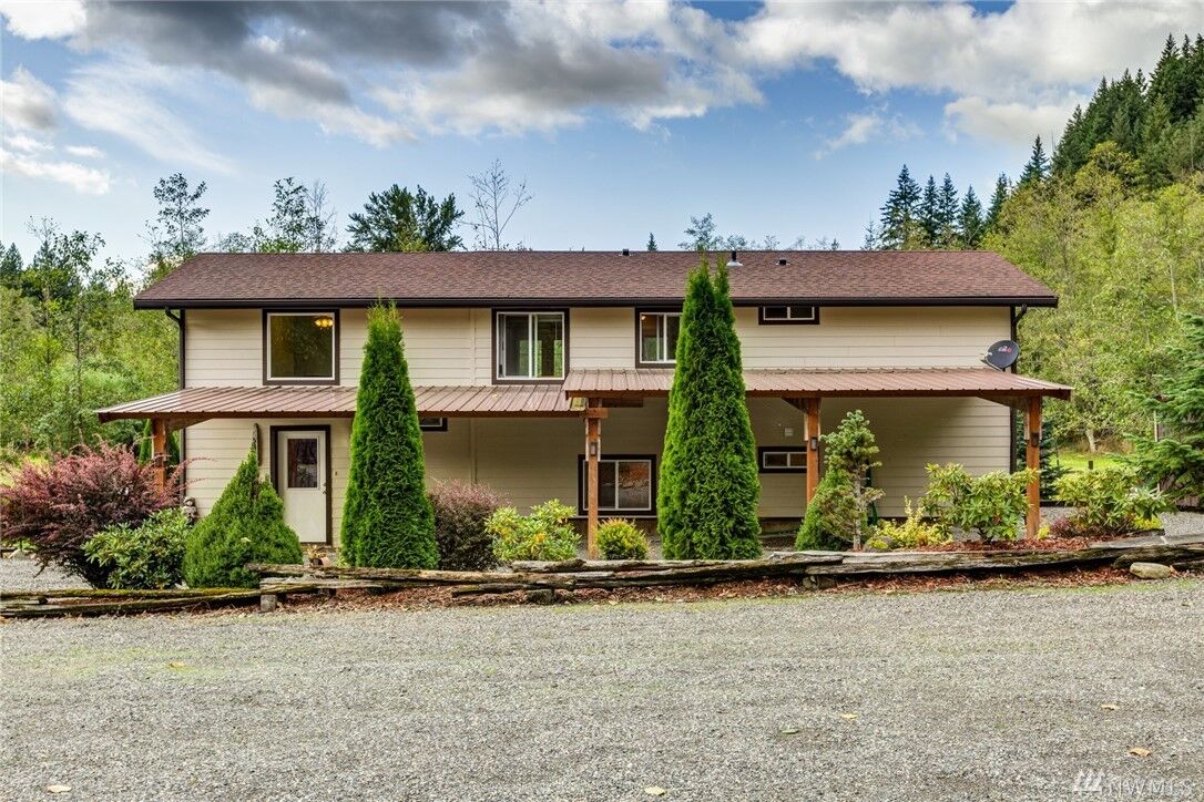 Property Photo:  5319  Salmon Ridge Lane  WA 98244 