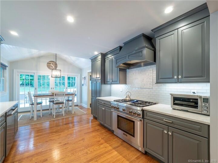 72 Sugarloaf Drive  Wilton CT 06897 photo