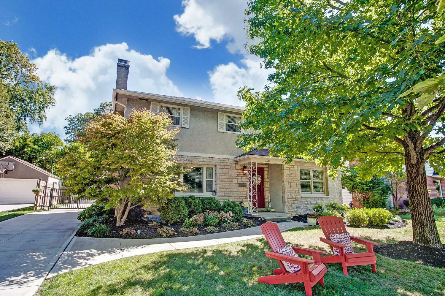 Property Photo: 2614 Brandon Road OH 43221