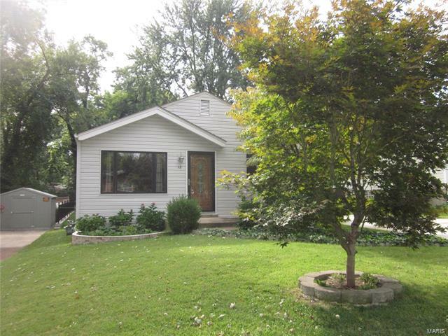 Property Photo: 12 Young Drive 63135