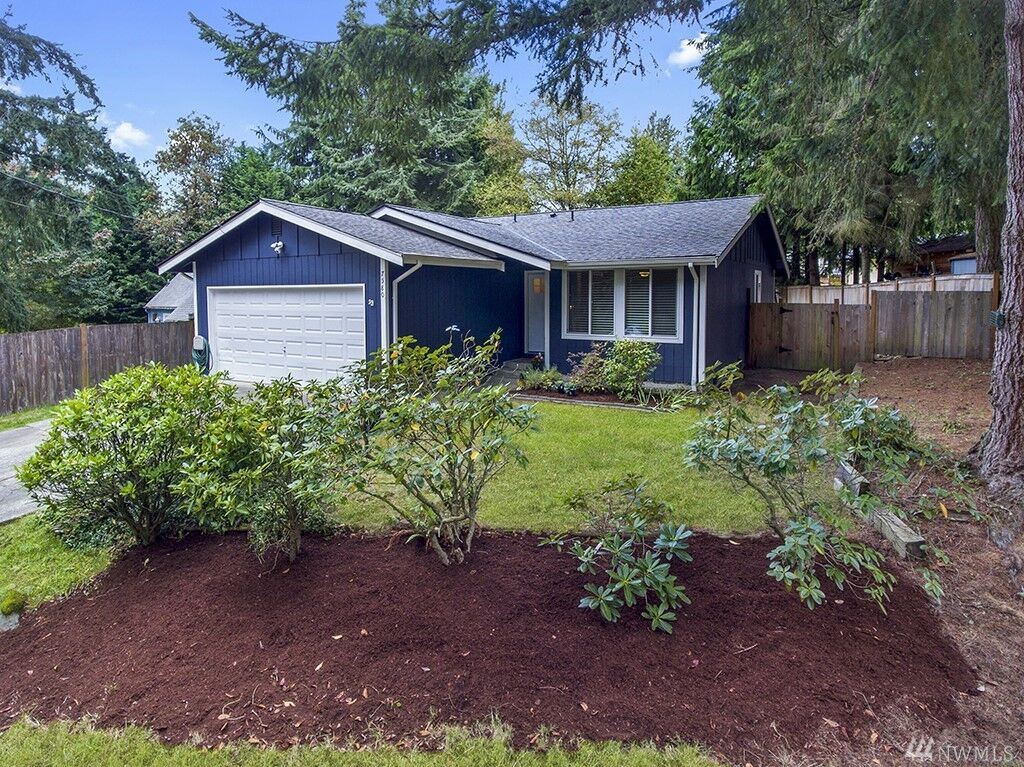 Property Photo: 7580 NE Harbor View Drive WA 98370