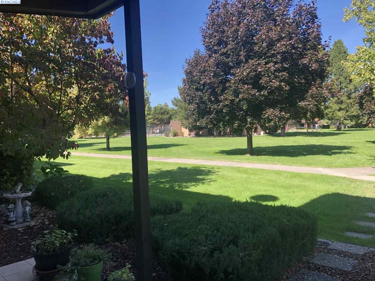 Property Photo: 2912 W Hood A102 WA 99356-2721