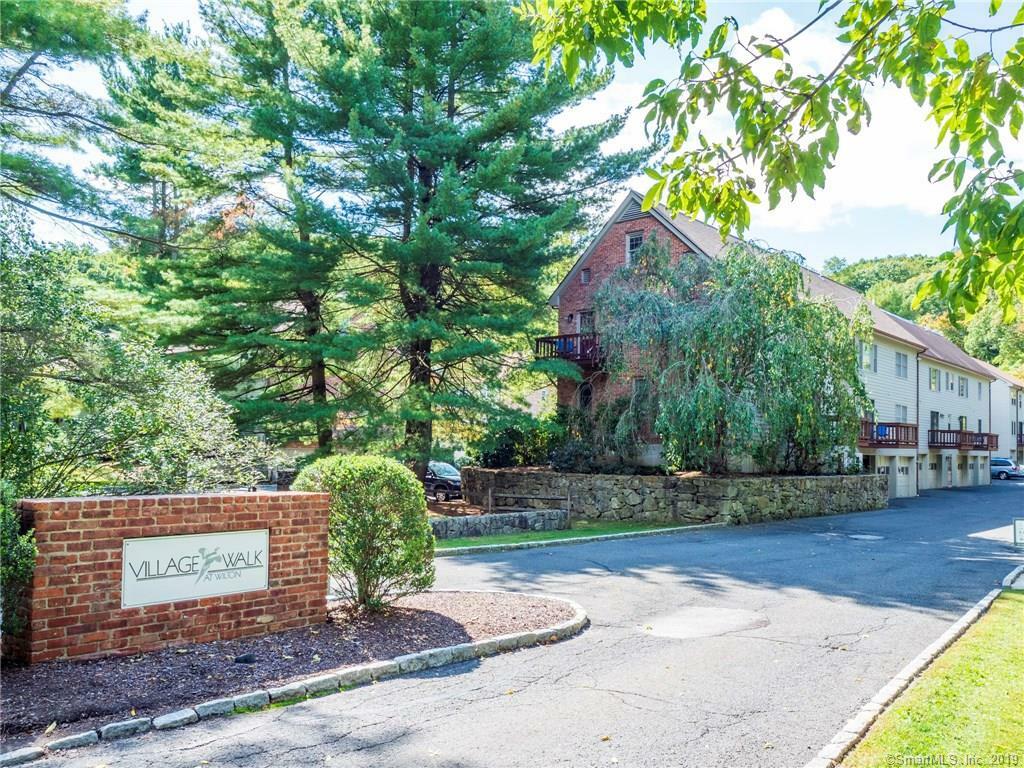 Property Photo: 72 Village Walk 72 CT 06897