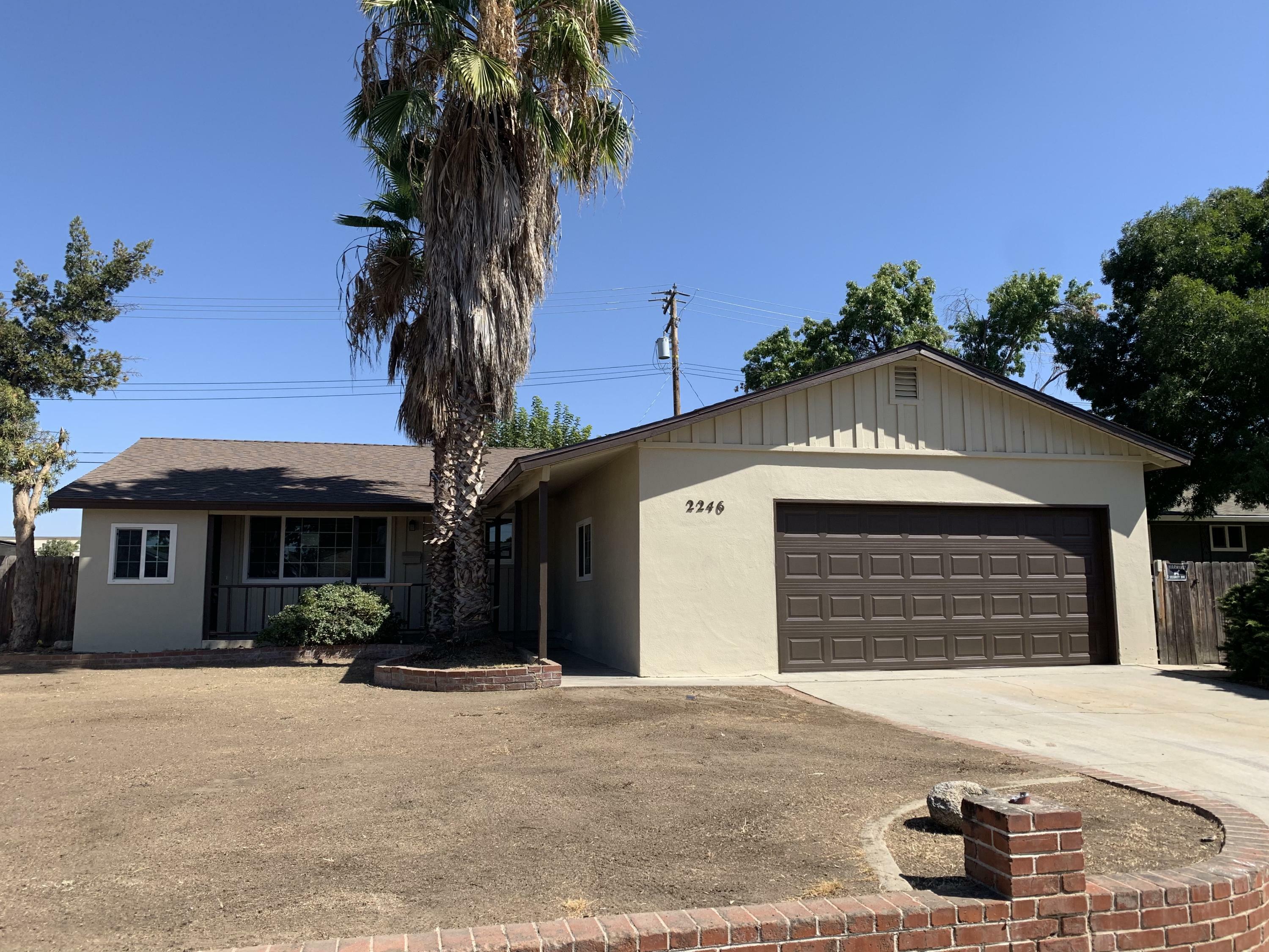 Property Photo:  2246 S Sallee Street  CA 93277 