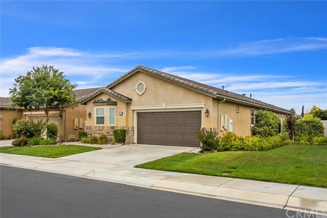 Property Photo: 320 Shining Rock CA 92223
