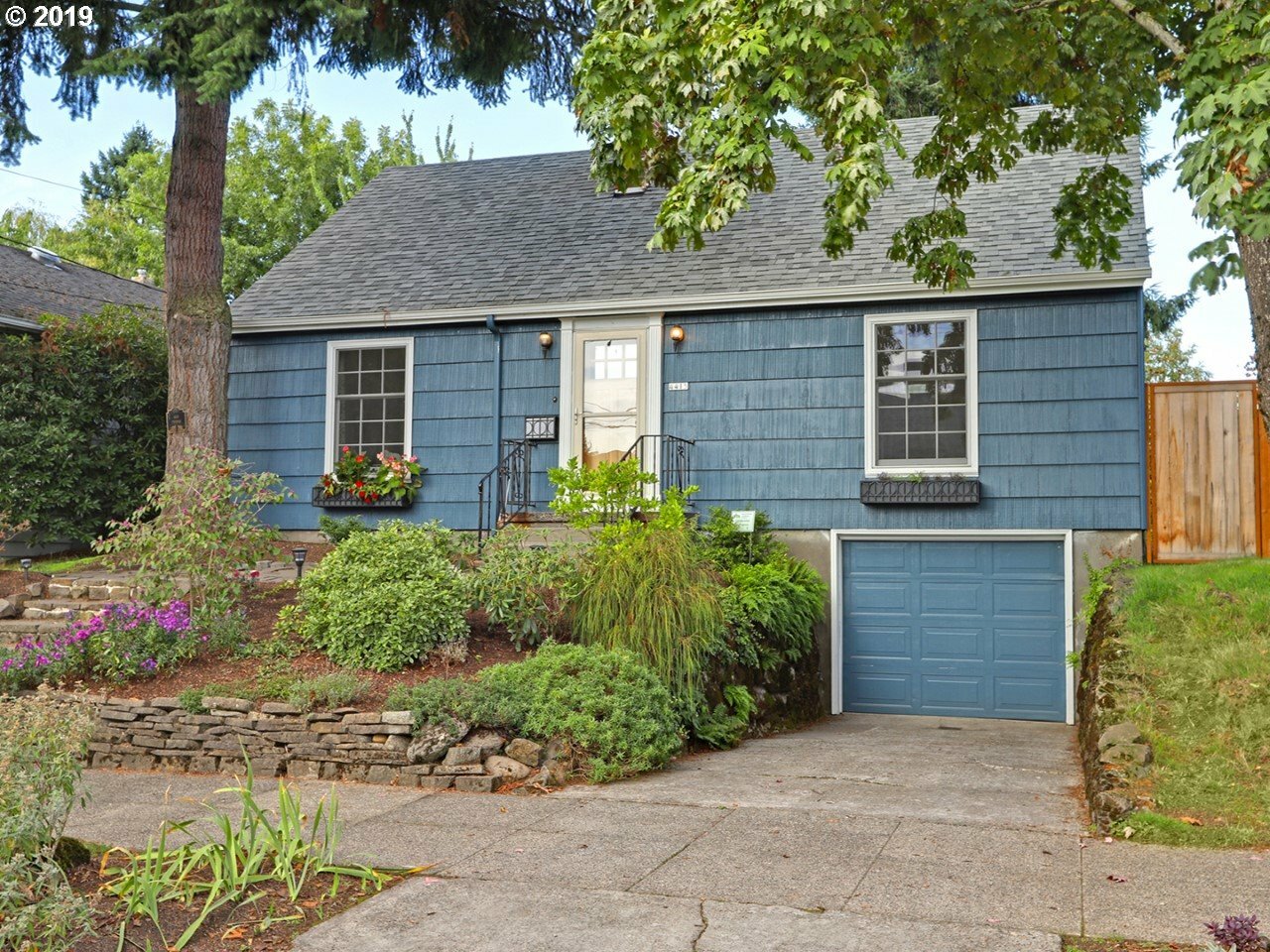 Property Photo:  4415 NE 25th Ave  OR 97211 