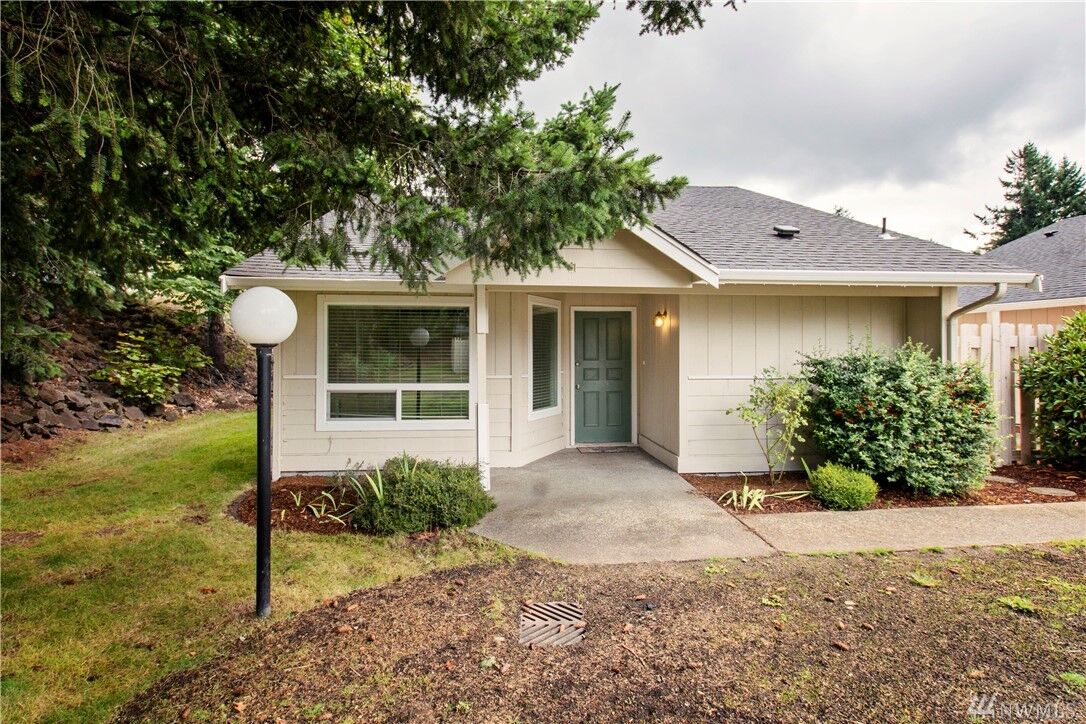 Property Photo:  1458  Diamond Road SE  WA 98503 