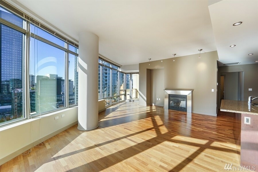 Property Photo:  2121 Terry Ave N1205  WA 98121 