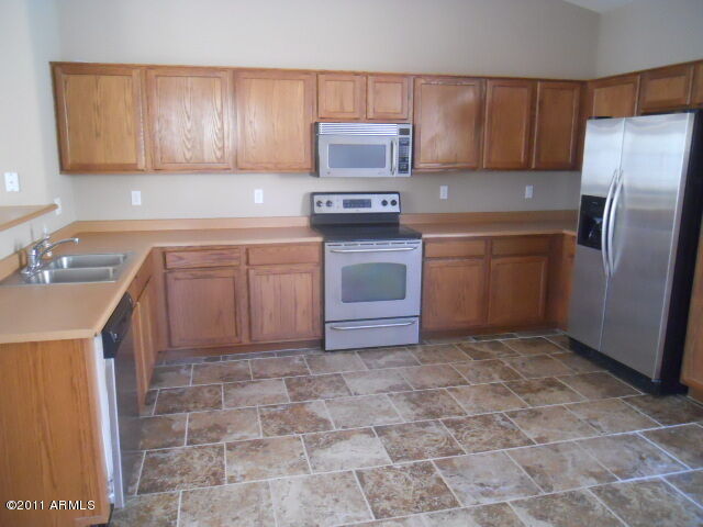 Property Photo: 17040 W Lundberg Street AZ 85388