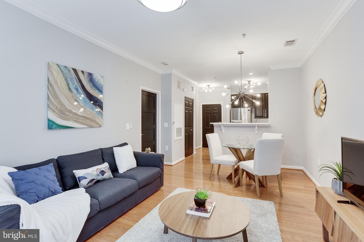 Property Photo:  9480 Virginia Center Boulevard 101  VA 22181 