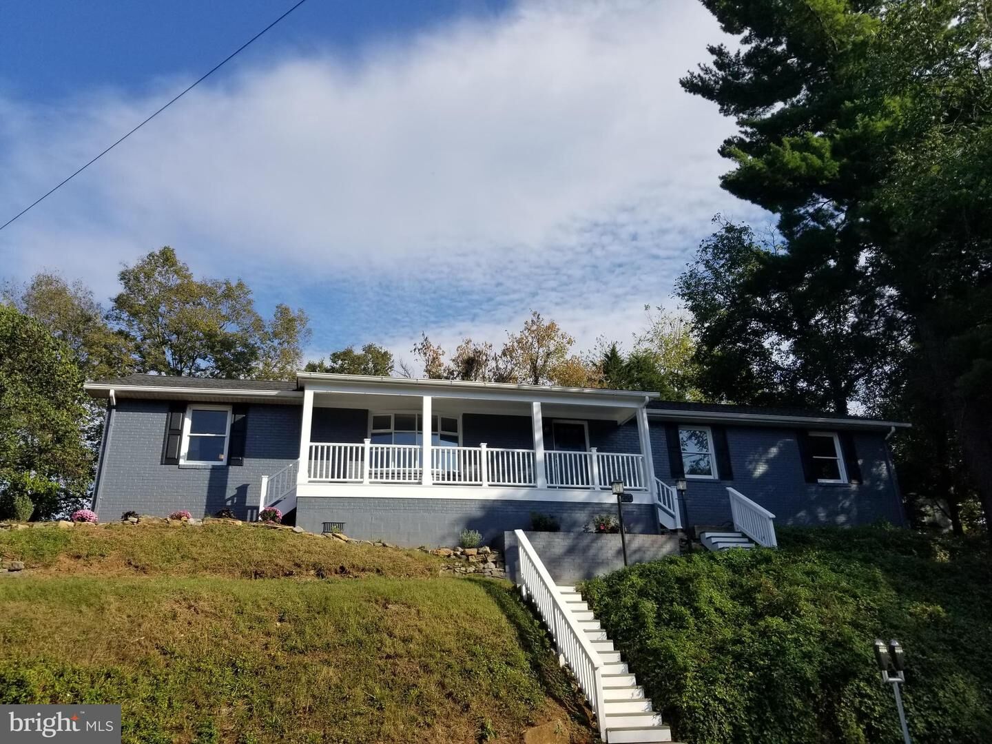 Property Photo: 205 N Mill St WV 25443