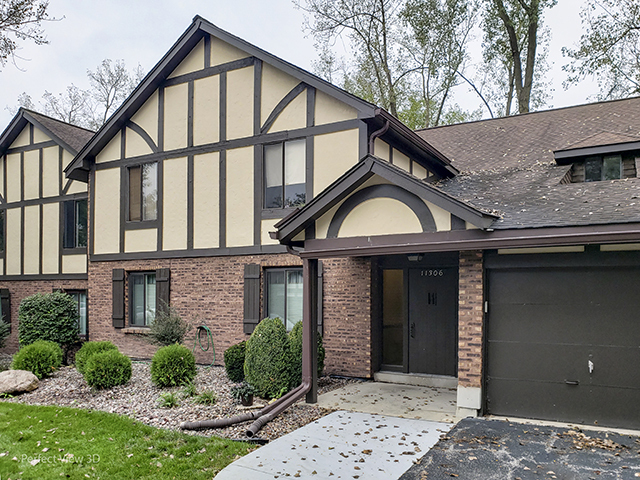Property Photo: 11306 Sycamore Lane 66C IL 60465
