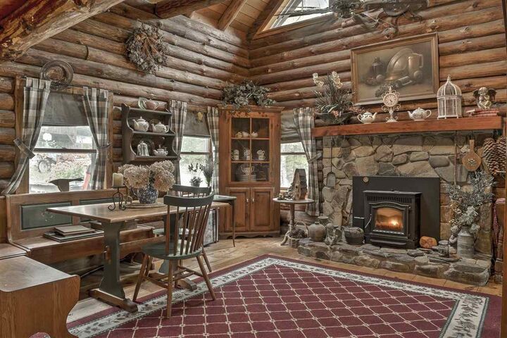 Property Photo: 79 Reynolds Road NH 03467