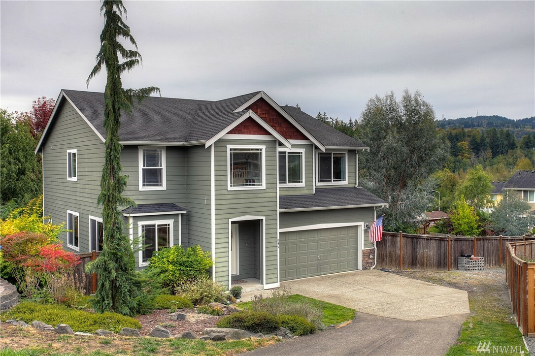 Property Photo:  849 Center St W  WA 98328 