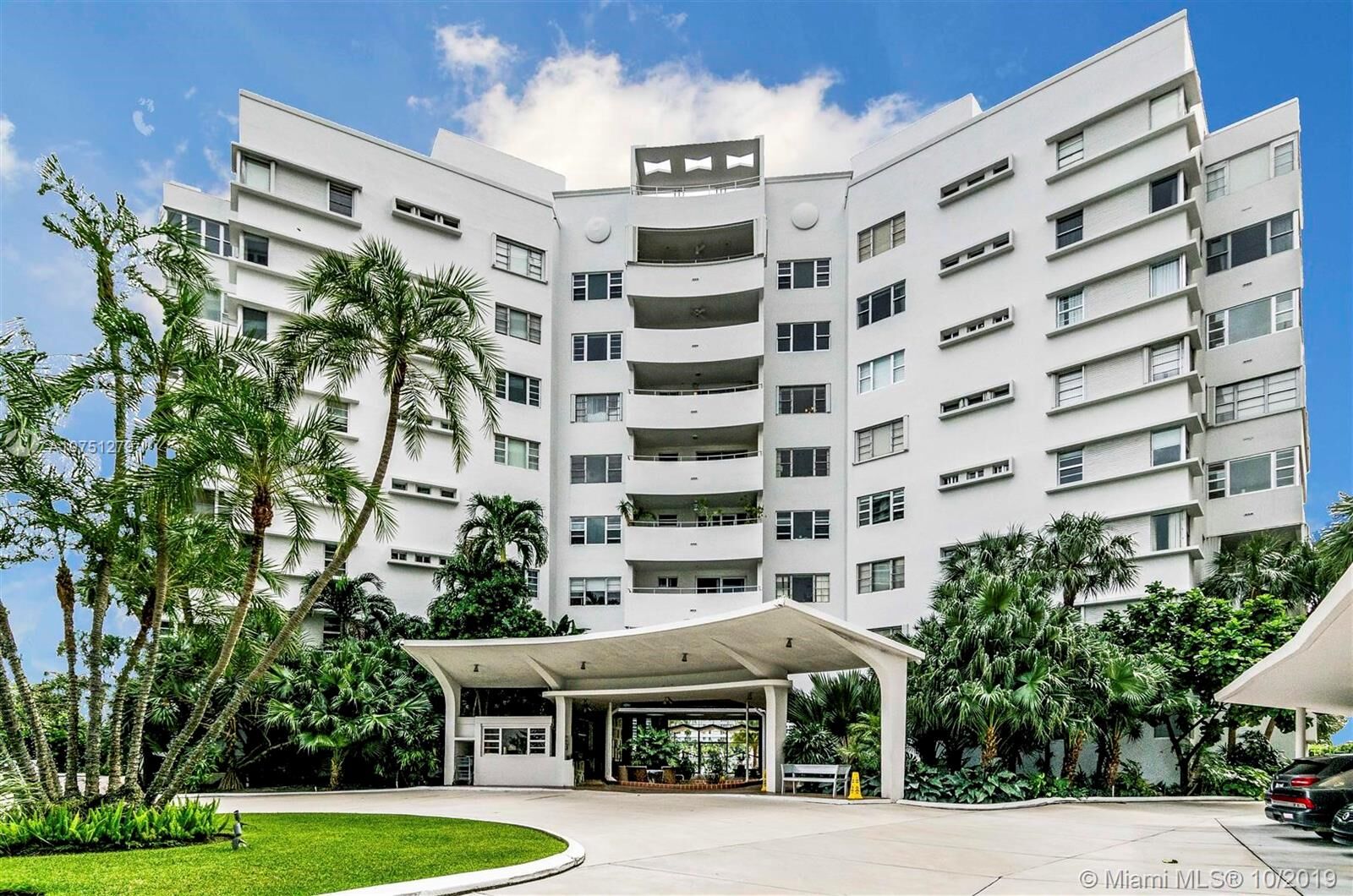 Property Photo:  16 Island Ave 8F  FL 33139 