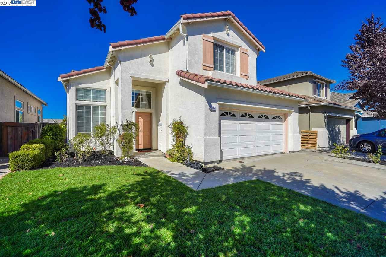 Property Photo:  5835 Carmel Way  CA 94587 