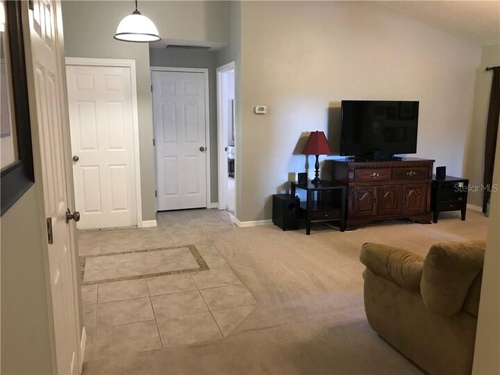 Property Photo:  805 S Galena Avenue  FL 34715 