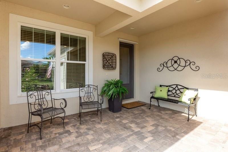 Property Photo:  11660 Tapestry Lane  FL 34293 