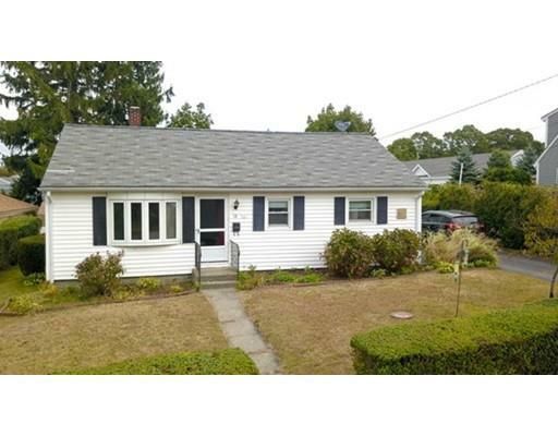 18 Bourne Ave  Tiverton RI 02878 photo