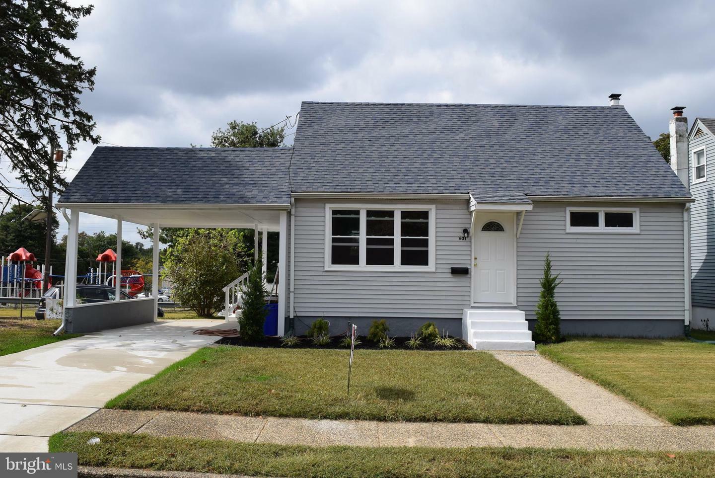 Property Photo:  601 Central Avenue  NJ 08078 