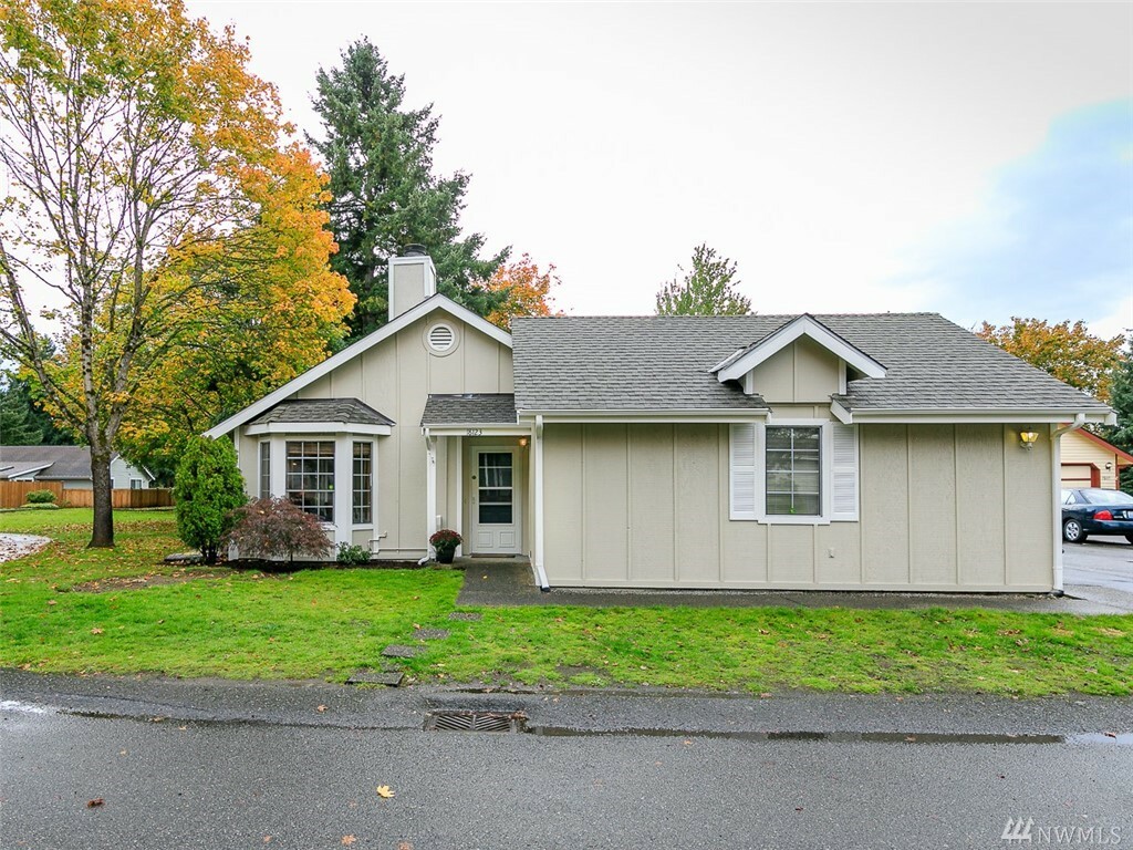 Property Photo:  18123 NE 91st Ct  WA 98052 