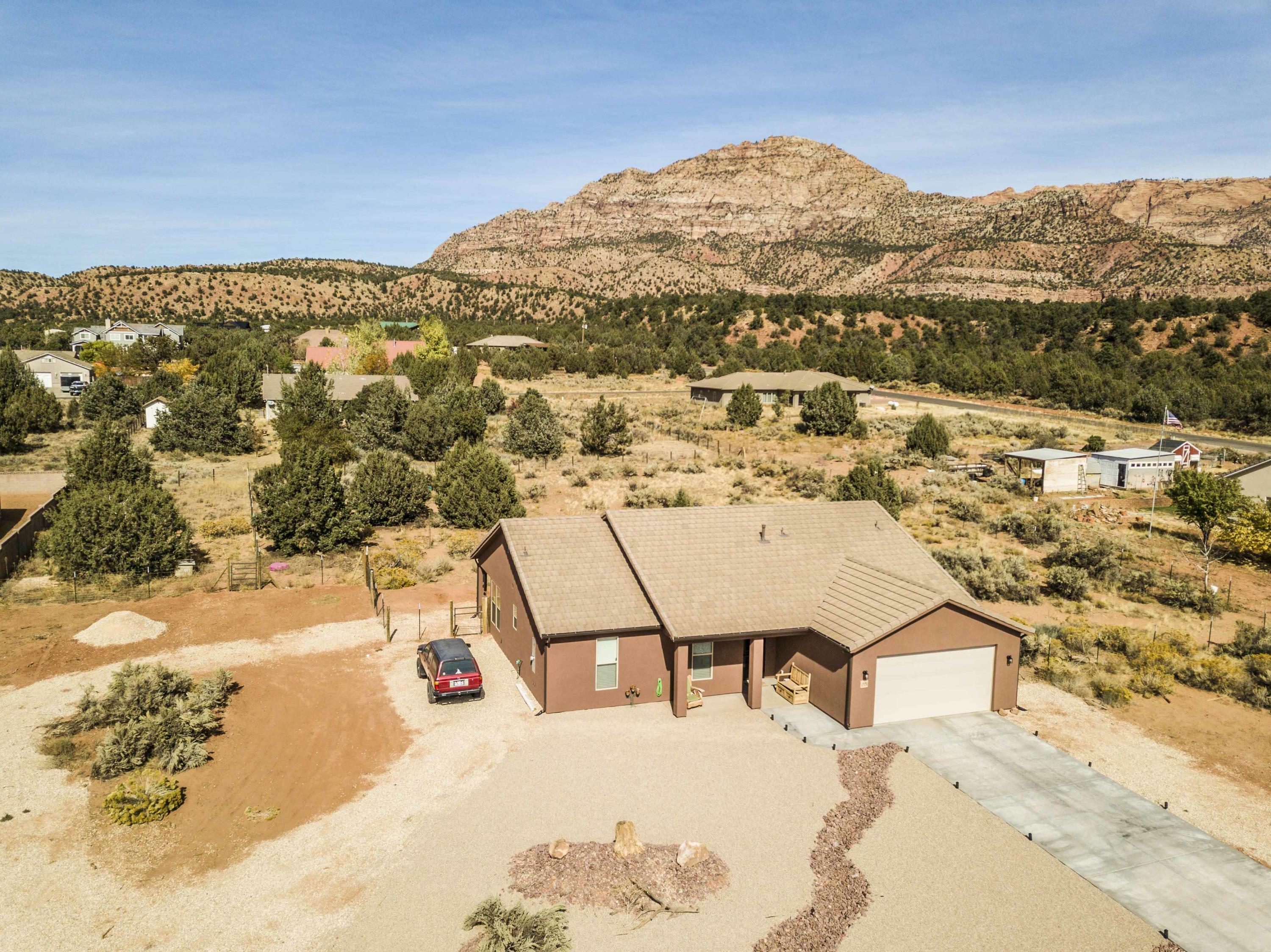 Property Photo:  1351 E Red Sage Ln  UT 84737 